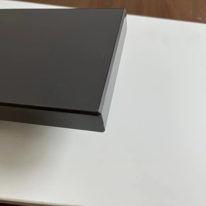 Naadloze acrylpanelen aan alle zes zijden